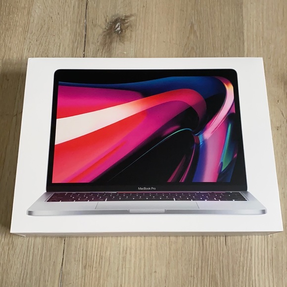 MacBook Pro BOX - Picture 1 of 4
